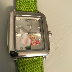 Tinker Bell watch, green.
